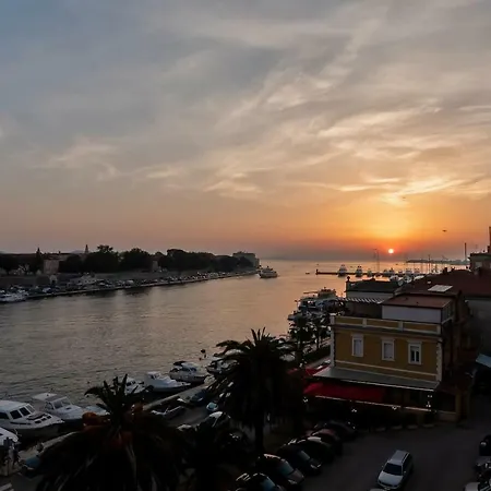 Appartamento L'aurora Luxury Zara